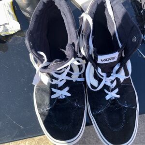 Vans men’s sz 11 van Black High-Top Sneakers every day used condition but good
